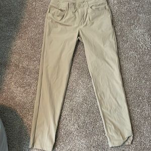 All in Motion Kahkis